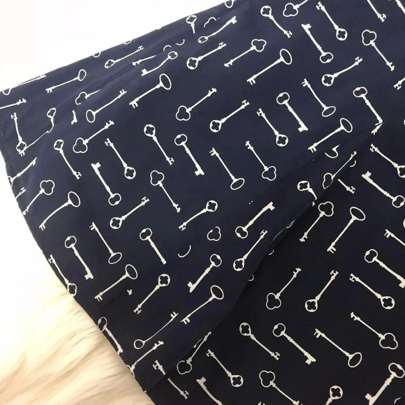 Banana Republic Factory Blue Key Print Mini Skirt - Picture 3 of 4